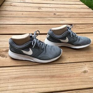 Nike Kaishi gray men’s 9.5